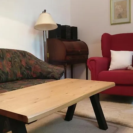 Ahlers Apartment